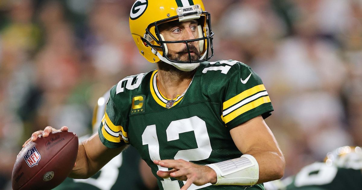 Aaron Rodgers to Jets: Packers Want A Better Deal
